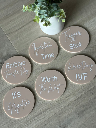 IVF Announcement Plaques
